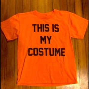 Kids Halloween shirt size small